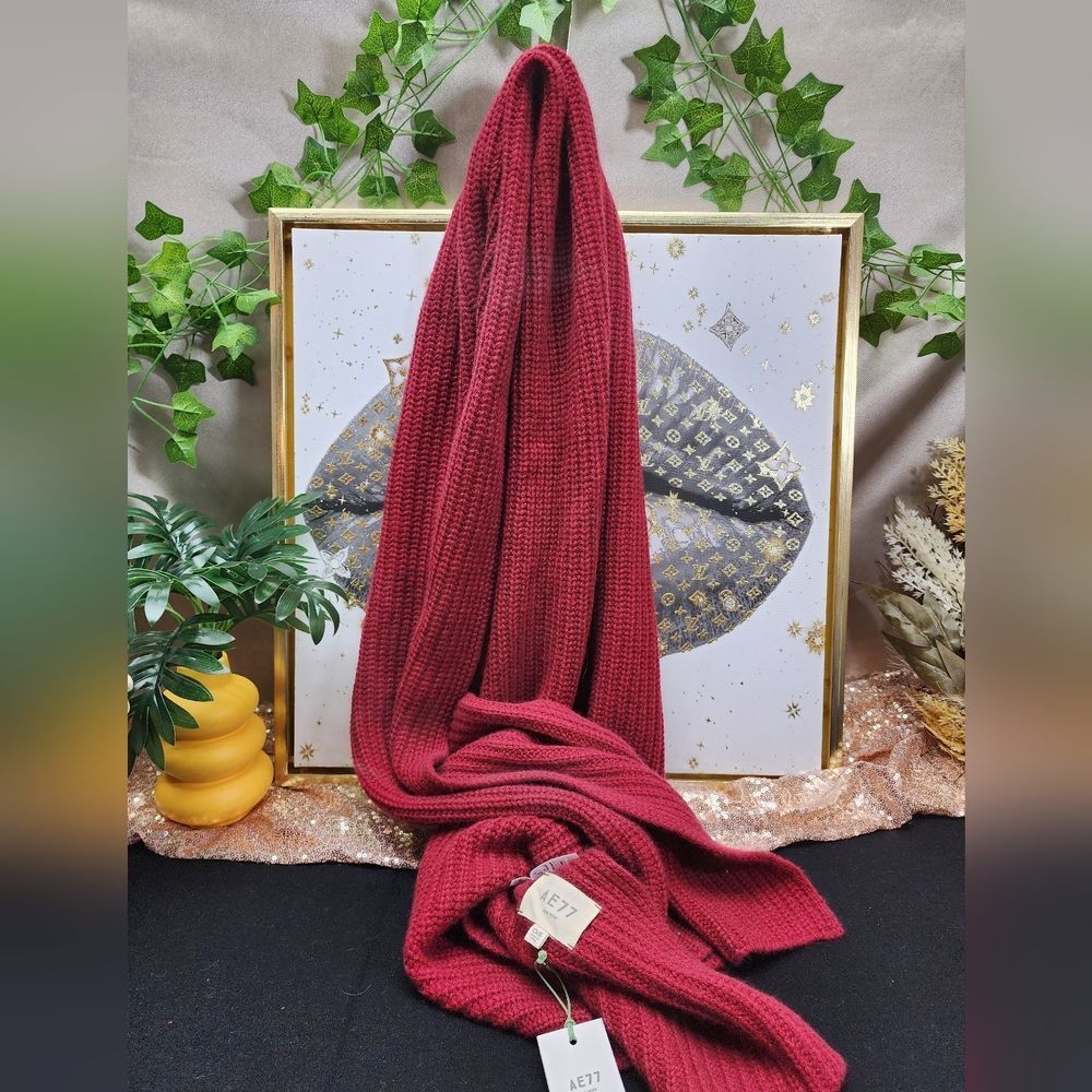 NWT AE77 CRANBERRY Premium Rib Cashmere Scarf - Picture 11 of 13